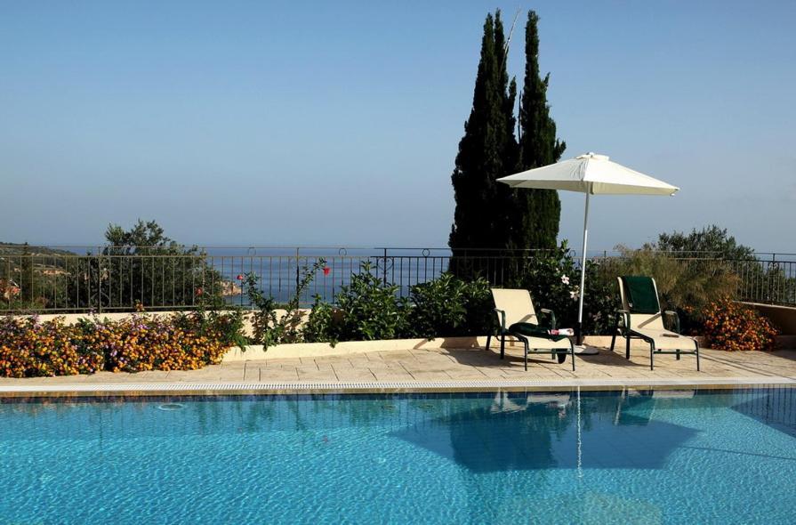 Provenzo And Meliti Villas Lourdata  Exterior foto